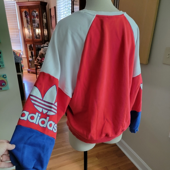 Vintage Adidas Sweatshirt - Picture 4 of 7
